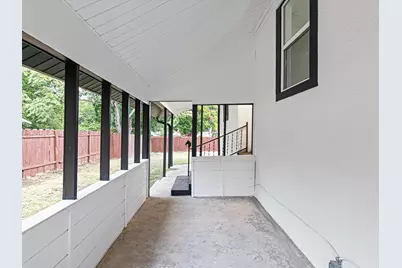 611 Cherry Street, Bowie, TX 76230 - Photo 28