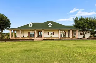 13116 Hillcrest Blvd, Fort Worth, TX 76244 - Photo 2