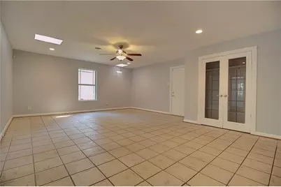 8115 Claremont Drive, Dallas, TX 75228 - Photo 10