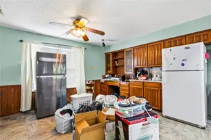 1721 Overbrook Dr, Arlington, TX 76014 - Photo 6