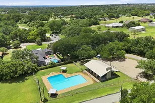 4417 Wildwood Cir, Granbury, TX 76049 - Photo 40