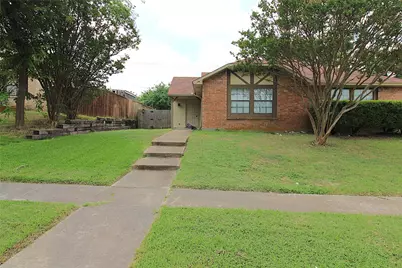407 Pogue Street, Cedar Hill, TX 75104 - Photo 1