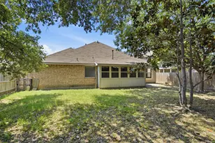 4013 Azalea Dr, Haltom City, TX 76137 - Photo 18