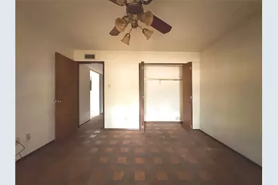 8516 Londonderry Lane, Dallas, TX 75228 - Photo 26