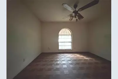 8516 Londonderry Lane, Dallas, TX 75228 - Photo 28