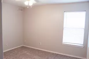 3402 Heathcliff Dr, Mansfield, TX 76063 - Photo 6