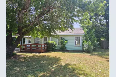 3132 Lakeland Street, Fort Worth, TX 76111 - Photo 1