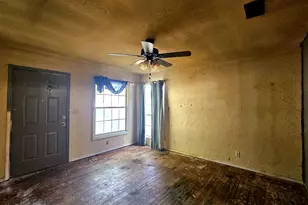 3132 Lakeland St, Fort Worth, TX 76111 - Photo 4