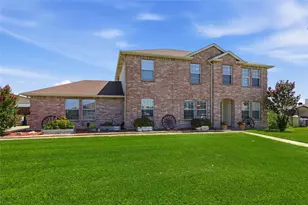1073 Atlanta, Nevada, TX 75173 - Photo 2