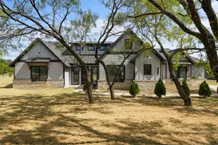3217 Bairds Ln, Burleson, TX 76028 - Photo 2