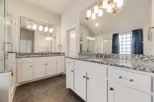 2518 Bill Moses Parkway, Farmers Branch, TX 75234 - Photo 10