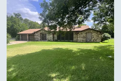 530 Hilliard Drive, Canton, TX 75103 - Photo 1