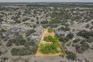 910 Mallard Pointe Dr, Granbury, TX 76049 - Photo 34
