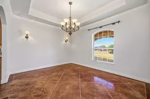 910 Mallard Pointe Dr, Granbury, TX 76049 - Photo 10