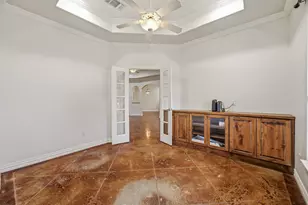 910 Mallard Pointe Dr, Granbury, TX 76049 - Photo 8