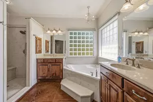 910 Mallard Pointe Dr, Granbury, TX 76049 - Photo 20