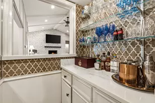 7210 Meadow Rd, Dallas, TX 75230 - Photo 10