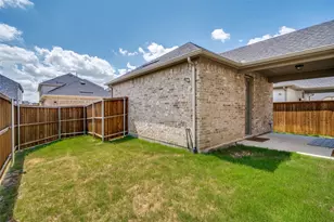 2829 Epping Wy, Celina, TX 75009 - Photo 18