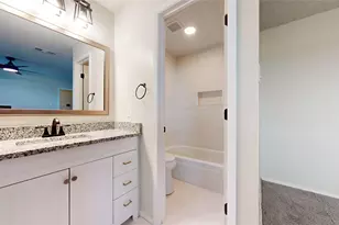 6412 Grasshopper Dr, Watauga, TX 76148 - Photo 14