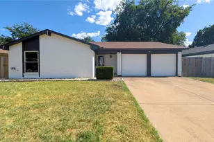 6412 Grasshopper Dr, Watauga, TX 76148 - Photo 1