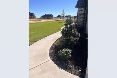 1404 Dixie Estates Way, Whitesboro, TX 76273 - Photo 10