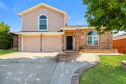 10208 Dawson Trail, Fort Worth, TX 76108 - Photo 1