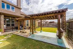 2545 Lakebend Dr, Little Elm, TX 75068 - Photo 2