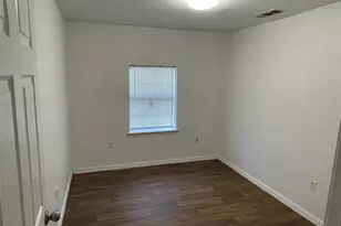 202 W Pembroke Ave, Dallas, TX 75208 - Photo 6