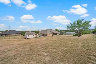 1110 Mt Ln, Rhome, TX 76078 - Photo 32