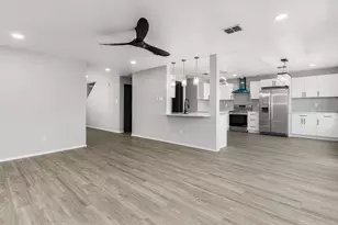 4529 Martingale View Ln, Fort Worth, TX 76244 - Photo 2