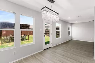 4529 Martingale View Ln, Fort Worth, TX 76244 - Photo 8