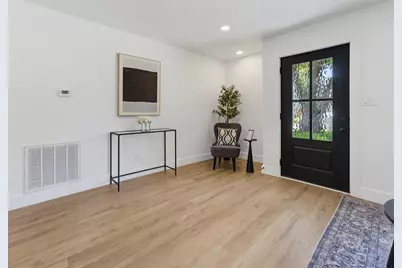 5852 Lyle Street, Westworth Village, TX 76114 - Photo 4