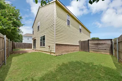 1015 Crow Court, Dallas, TX 75051 - Photo 34