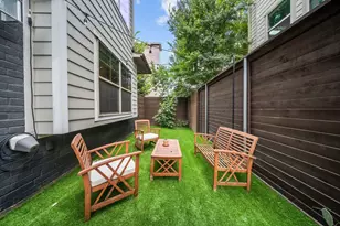 5811 Bryan Pkwy, Dallas, TX 75206 - Photo 4