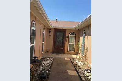 1801 Tameria Drive, Irving, TX 75060 - Photo 4
