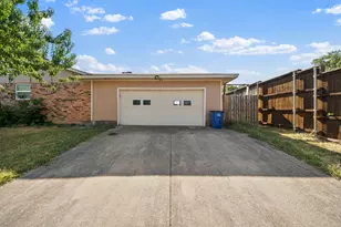 1801 Tameria Dr, Irving, TX 75060 - Photo 30