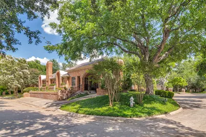 16028 Chalfont Place, Dallas, TX 75248 - Photo 1