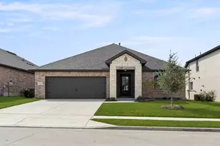 9113 Harrisburg Dr, Crowley, TX 76036 - Photo 2