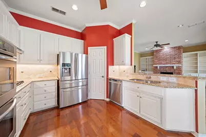 917 Hills Creek Drive, McKinney, TX 75072 - Photo 6