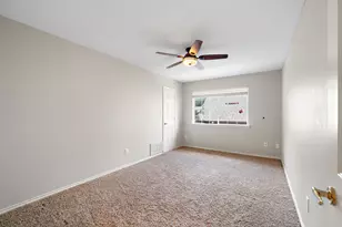 917 Hills Creek Dr, McKinney, TX 75072 - Photo 22
