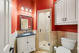 917 Hills Creek Dr, McKinney, TX 75072 - Photo 10