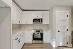 209 W 9th St, Kemp, TX 75143 - Photo 12
