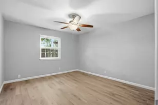 1401 Forest Edge Dr, Arlington, TX 76013 - Photo 10