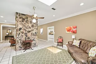 2005 Yorkstown Dr, Ennis, TX 75119 - Photo 12