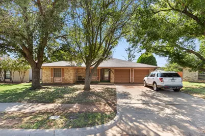 4600 Summit Drive, Wichita Falls, TX 76310 - Photo 2
