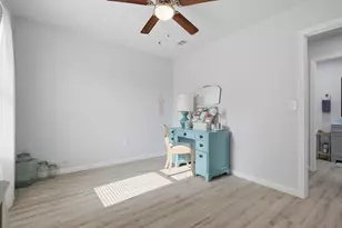 302 Gene Autry Dr, Tioga, TX 76271 - Photo 10