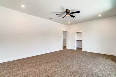 2621 Hillside Drive, Granbury, TX 76048 - Photo 18
