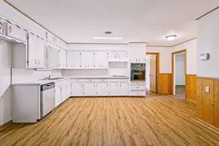 5729 Wharton Dr, Fort Worth, TX 76133 - Photo 8