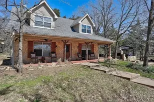 233 Castle Dr, Pottsboro, TX 75076 - Photo 1