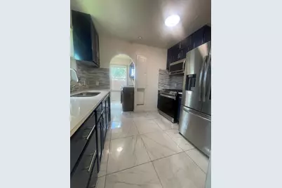 3819 Roseland Avenue, Dallas, TX 75204 - Photo 6